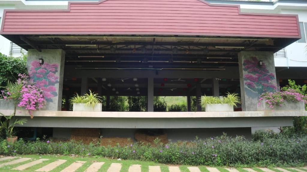 Phu View Resort Khao Yai Pakchong Bagian luar foto