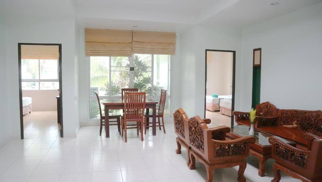 Phu View Resort Khao Yai Pakchong Bagian luar foto