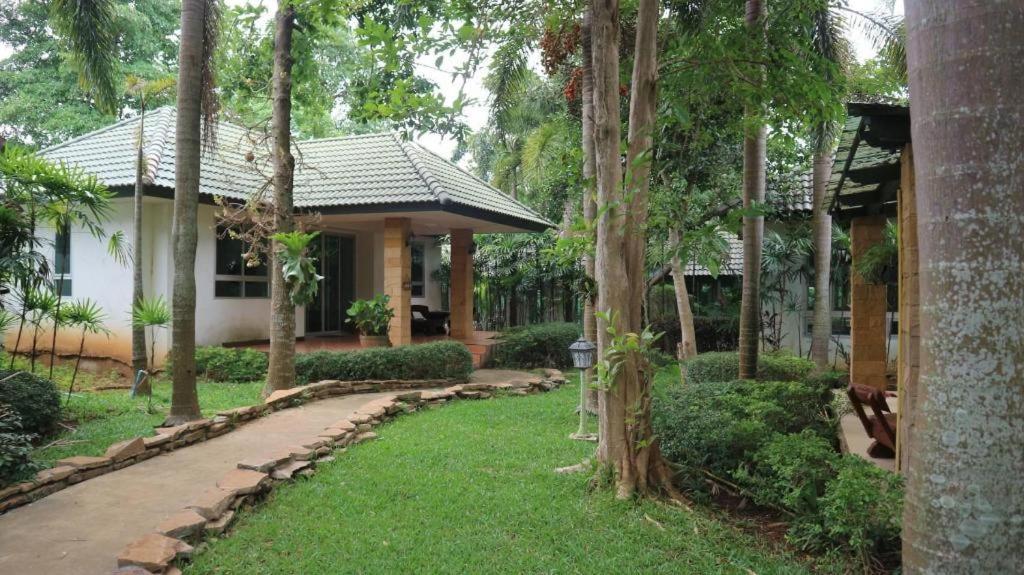 Phu View Resort Khao Yai Pakchong Bagian luar foto